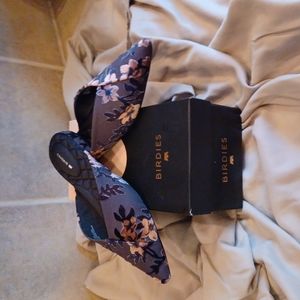 Women's Birdies slip-ons